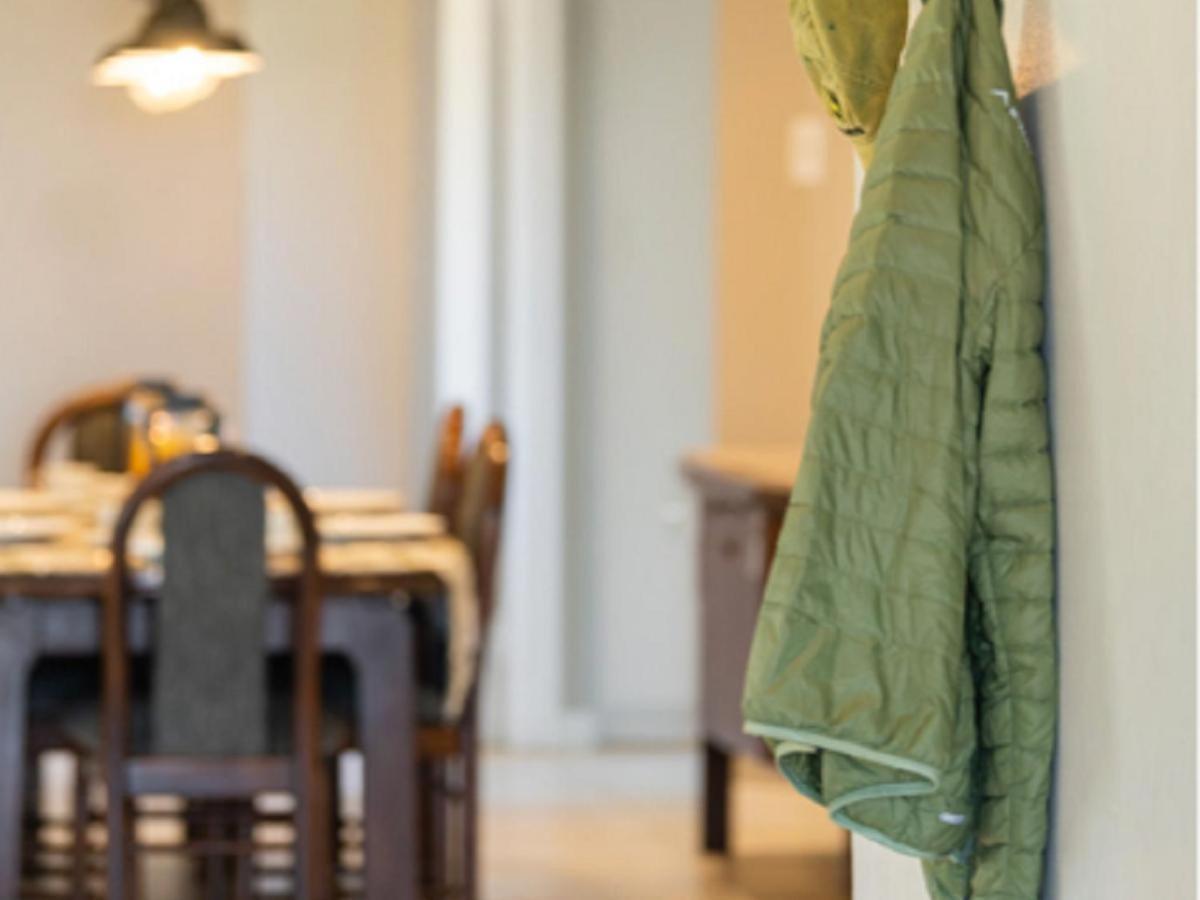 Flying Ostrich Guesthouse & Self-Catering Accommodation 마리엔탈 외부 사진