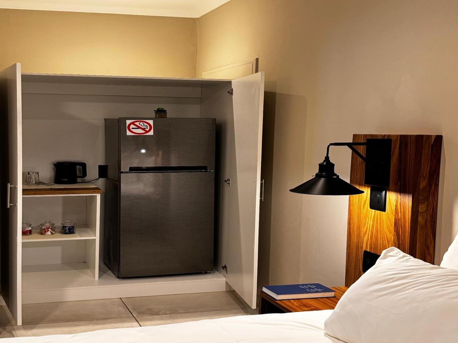 Flying Ostrich Guesthouse & Self-Catering Accommodation 마리엔탈 객실 사진